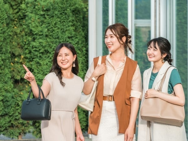 入社1年後からは最大16連休の取得が可能♪