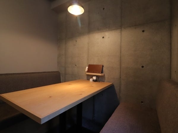 ホールスタッフ（未経験OK・WワークOK）