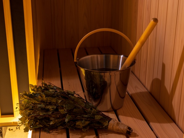 サウナ受付スタッフ・個室サウナ運営スタッフ