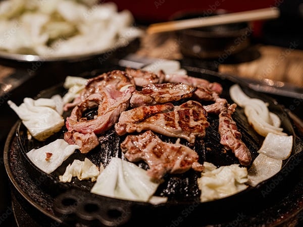 仕事終わりにご当地グルメを楽しむことができるのもトラベル営業の特権です♪