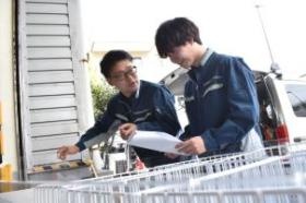 仕事と研修風景です