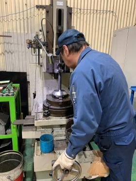 ヤスオカ社員 加工風景