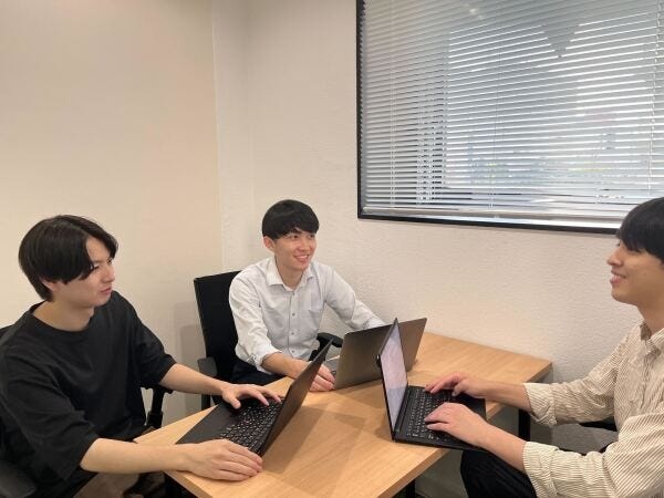 戦略コンサルタント