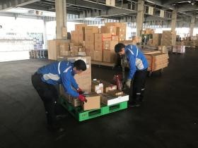 大阪支店構内と作業風景