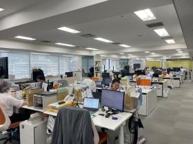 東京本社事務所内風景１