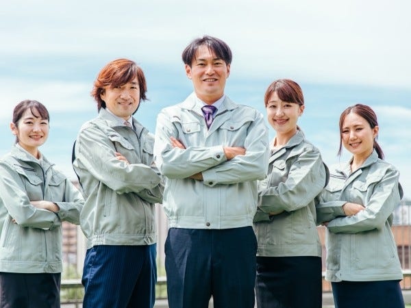 椅子部品の梱包・仕分け