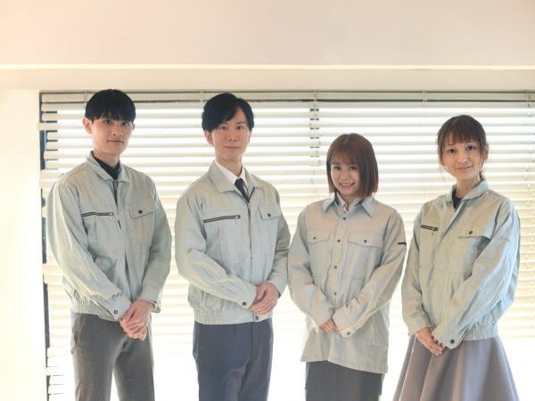 椅子部品の梱包・仕分け