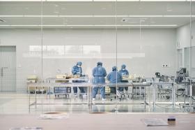 「みんなの工場」製造ラインの様子