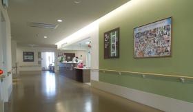 病棟スタッフステーションです