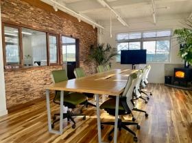 本社 フリースペース