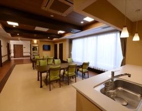 ２層亜麻のくだり（リビング）