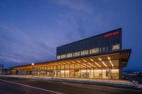 本社社屋・山形店ショールーム