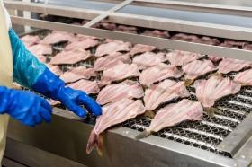 丁寧な仕事で心を込めて作っています