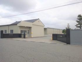 釜屋工場の外観です。