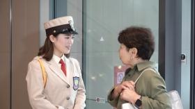 施設警備：お客様施設にて受付や巡回などを行います