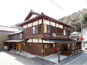 冨士見通りお茶の間さろん（小規模多機能型居宅介護）