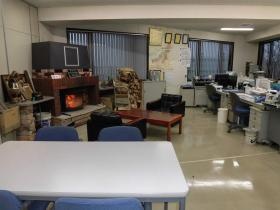 事務室、応接コーナー