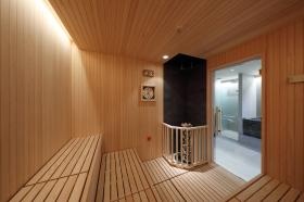 新社屋には社員が使えるサウナを設置！