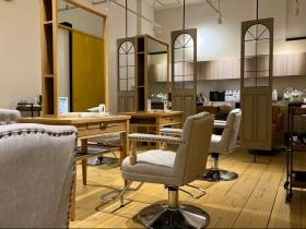 岡崎美合店店内