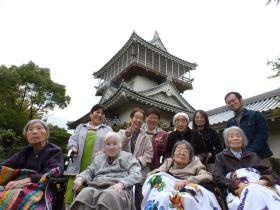 外に出ると気持ちが良いです。笑顔が沢山出てきます。