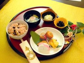 委託給食では季節に合わせた食事の提供を行っています★