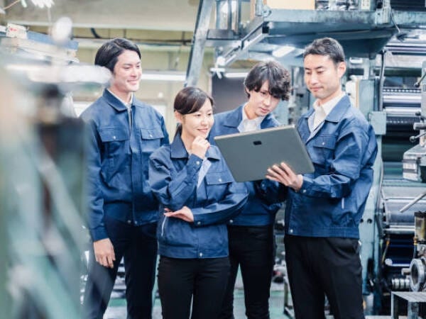 先輩社員がしっかりサポートします。