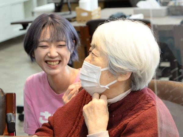 介護士（Wワーク歓迎・未経験OK）