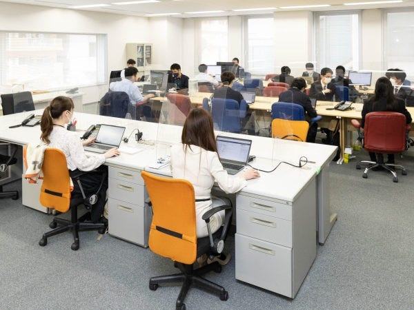 ITコンサルタント・ITエンジニア（大卒以上学部不問・IT未経験者OK）