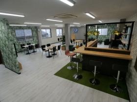 社員の憩いの場 社内カフェです