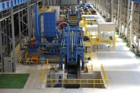 お客様工場に据付したコイル加工ライン