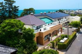 銀の星学園：外観