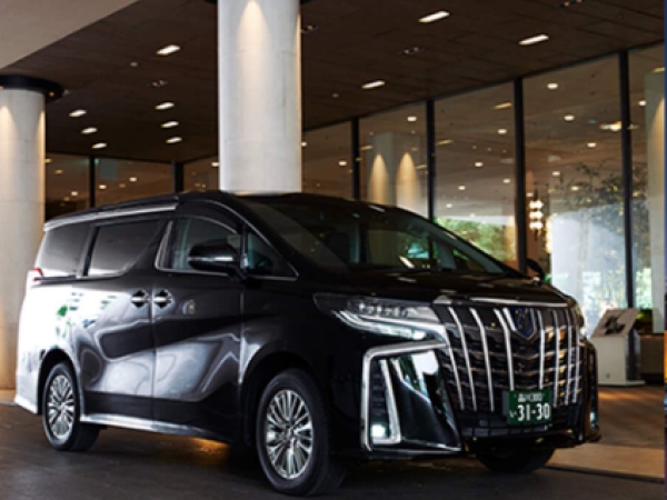 充実した研修制度やマニュアルをご用意。入社後は二種免許だけでなく、ホームヘルパーや資格救命技能認定といった資格も会社負担で取得できます。