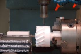 マシニング加工作業