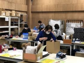 パートさん倉庫内作業風景２