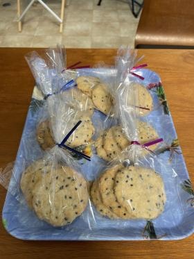 来店されたお客様へ手作りクッキーを