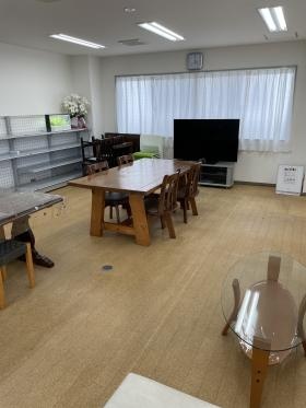 お昼は休憩室でしっかり休んで