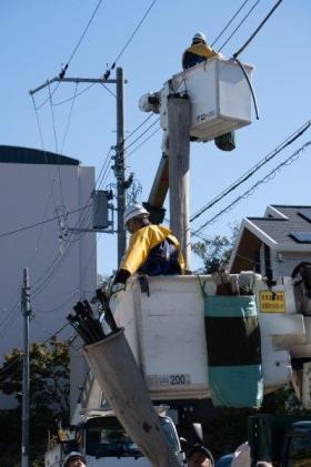 高所の作業。電気の専門資格取得後に担当して頂きます