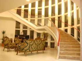 老人保健施設はぴねすケアセンター