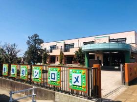 メロン幼稚園 園舎