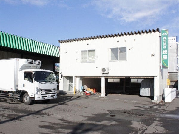 4tトラック配送送迎ドライバー・配送・輸配送（中型免許以上の運転免許・未経験OK）