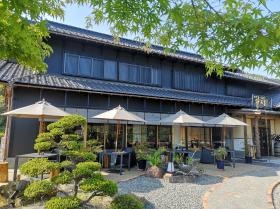 保養施設でもある自社飲食店舗「鶏匠庵白鳥荘」
