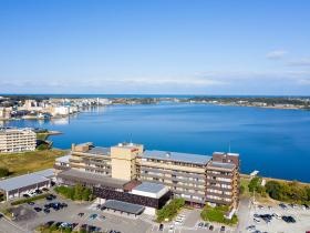 柴山潟や白山の絶景とどこか懐かしい風景が広がる片山津温泉