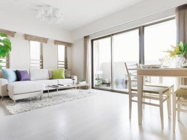 お客様は、共働き世帯、又は、一人暮らしの男性など。大阪府内のエリアがメインです。