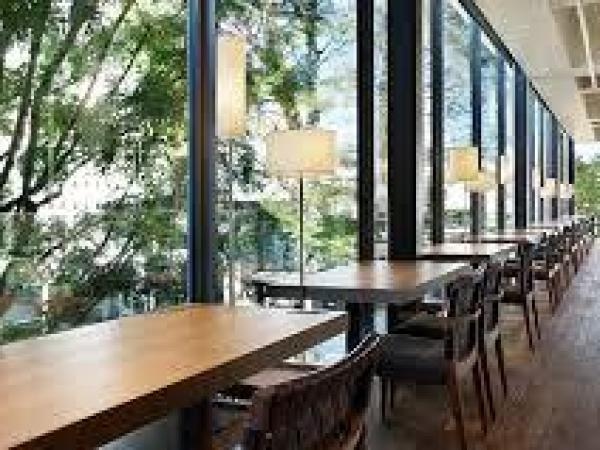 仕事が慣れたらご自宅近く提携のシェアラウンジでお仕事が可能です。