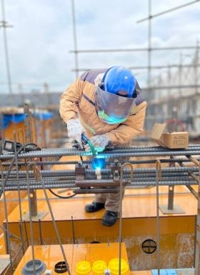 ＣＢ工法溶接 梁筋