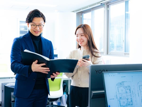 仕入れと設計の打ち合わせ風景。