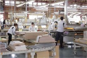 工場内・仕事風景２