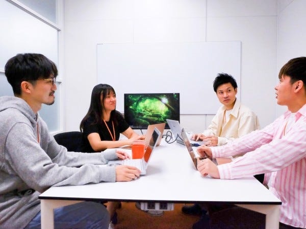 新しいテクノロジーに楽しく取り組むことができる環境が、日々刺激となっています。