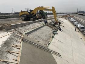 某護岸工事その２