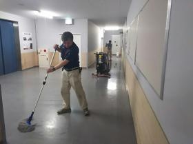 清掃作業中＿４